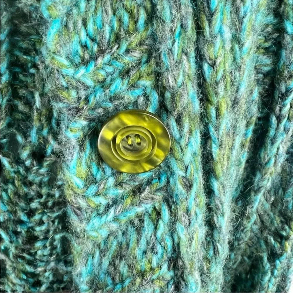 Like new Free People Budapest Dream Crochet duster - Picture 3 of 10